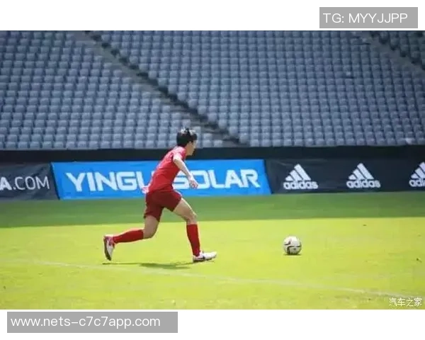 成都足球队的崛起之路：从默默无闻到锦标赛的耀眼明星